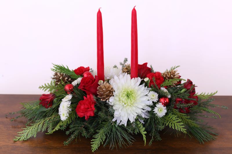 Season's Greetings Bouquet Classic